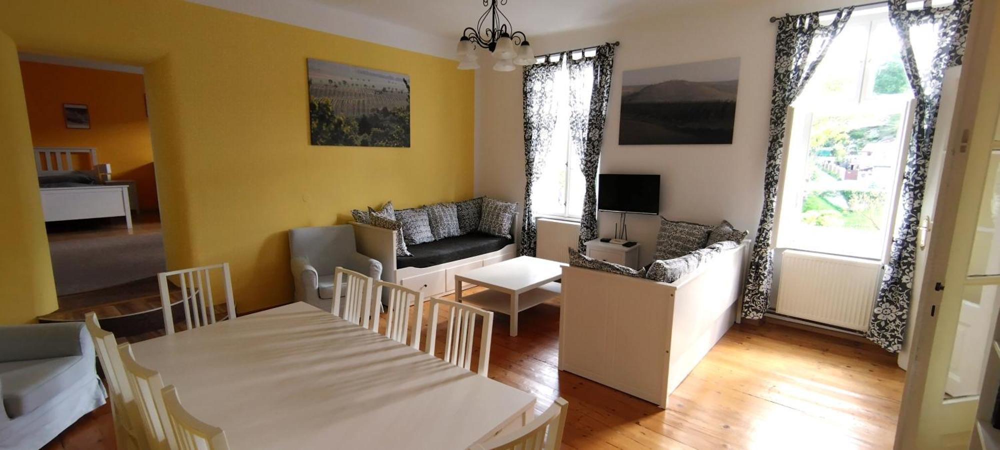 Vinarske Apartmany Znojmo Exterior photo