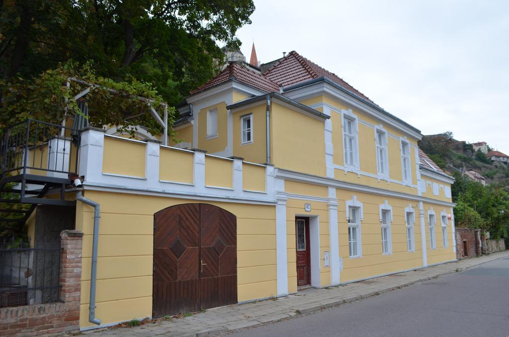 Vinarske Apartmany Znojmo Exterior photo